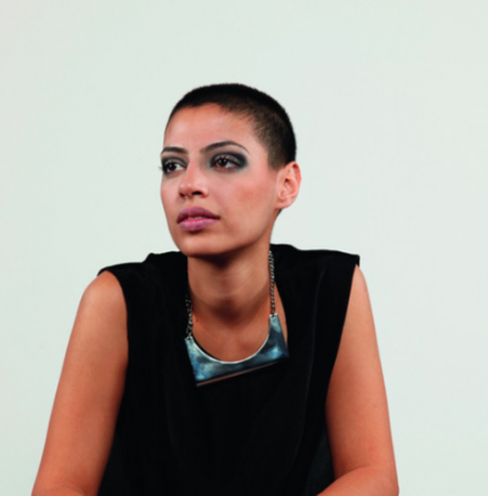 LARAH-KHOURY-portrait.png_profil_detail_2