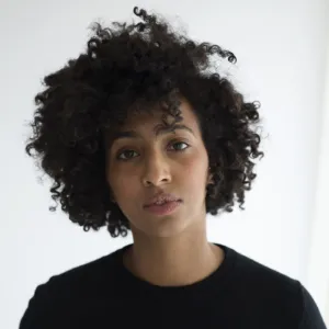 MÉLANIE GOMIS