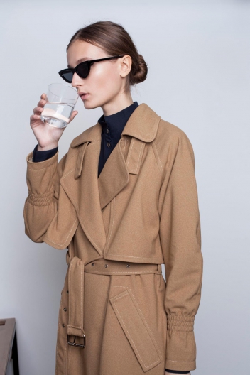 TRES-Lookbook-2_profil_small