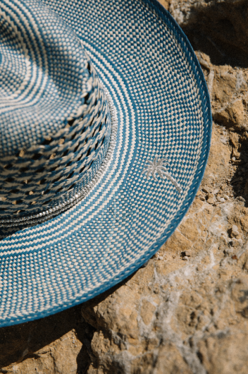 Van-Palma-Lookbook-1_profil_small