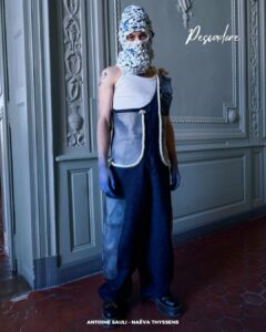 🌀 Infiniment bleu 🌀Puisant dans l’histoire et la symbolique du bleu, une couleur porteuse de m (5)